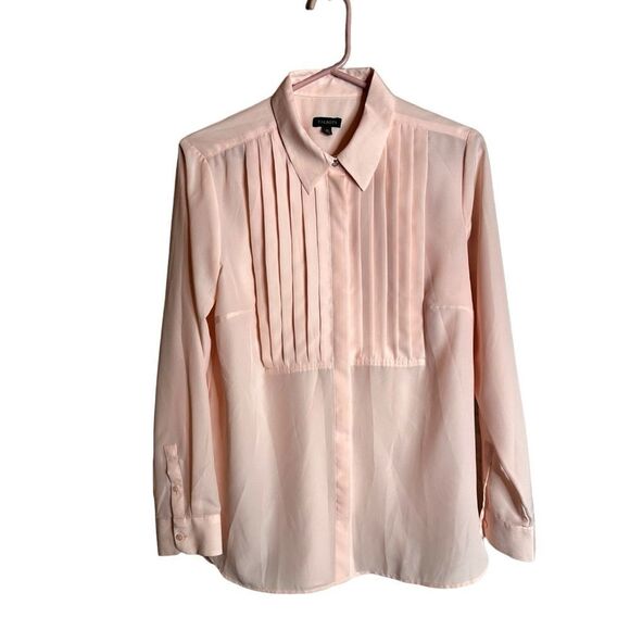 Talbots pink blouse with rhinestone top button accent. 1/2 button semi sheer med - Picture 1 of 7